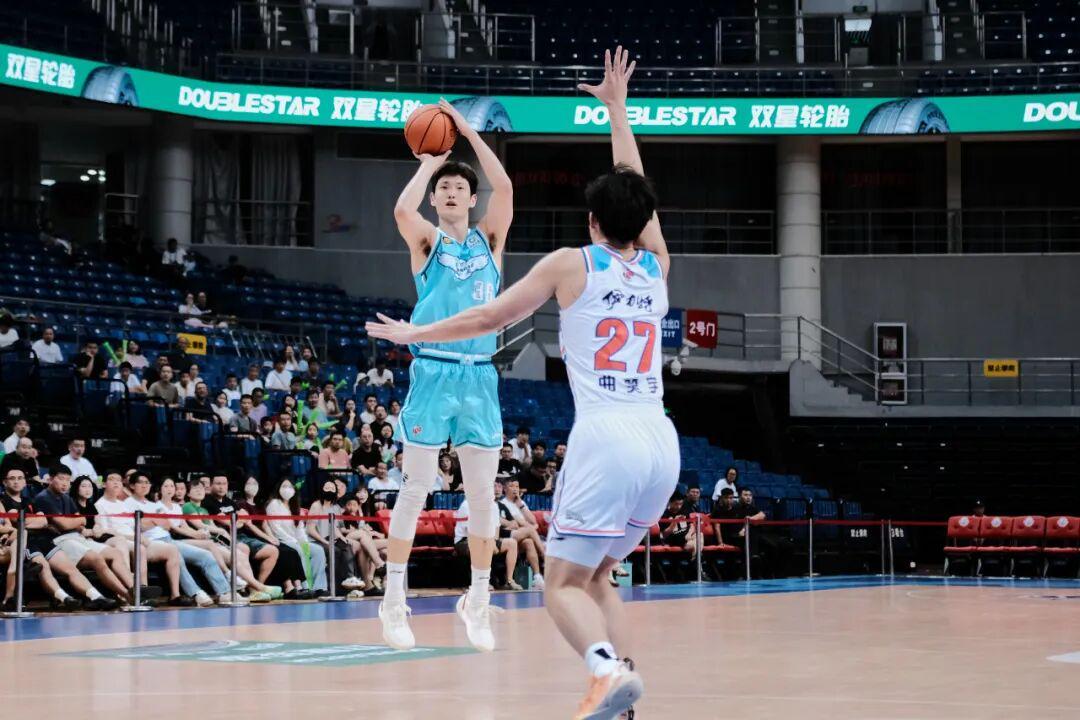 2025年CBA夏季联赛(青岛)收官!山西汾酒、山东高速、青岛国信制药收获冠亚季军!